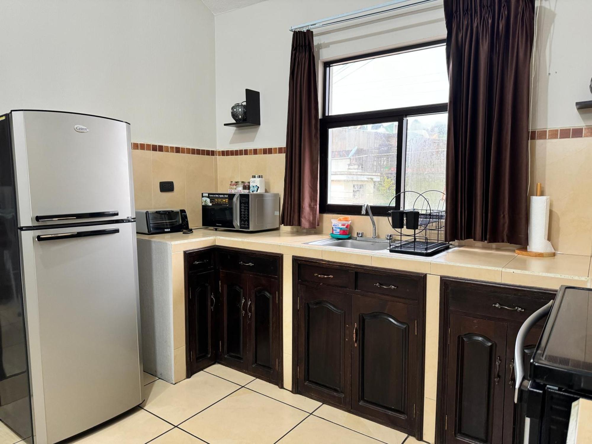 Amplio Apartamento, En Colonia Cerezos, Tercer Nivel Apartment Quetzaltenango Ngoại thất bức ảnh